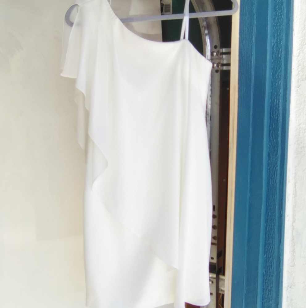 🍭Aqua brand ivory colored dress size 2